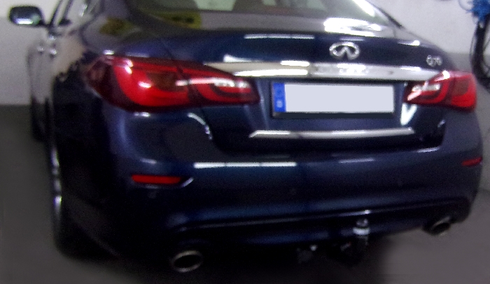 Anhängerkupplung für Infiniti-Q70 Y51, Baureihe 2013- V-abnehmbar