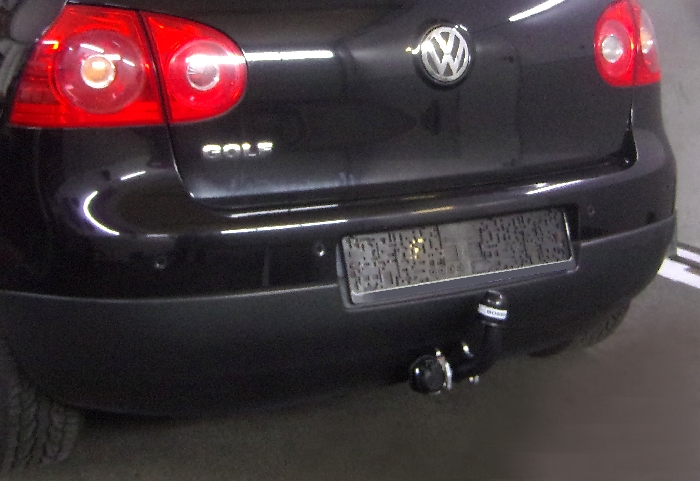 Anhängerkupplung für VW-Golf V, Limousine, nicht 4x4, Baureihe 2003-2008 starr