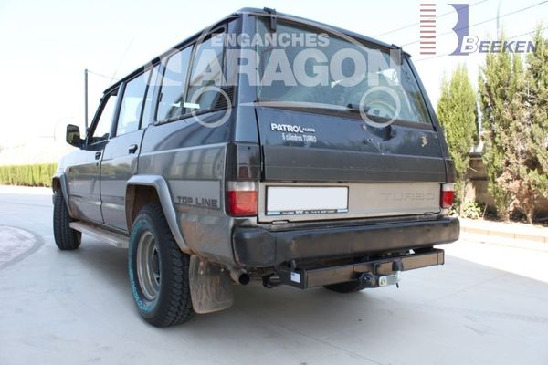 Anhängerkupplung für Nissan-Patrol 160, 260, 743, Baureihe 1980-1987 starr