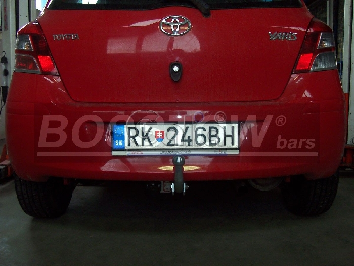 E-S AUTO-HAK Toyota Yaris Fließheck 06-11 AHK Anhängerkupplung starr 7pol uni