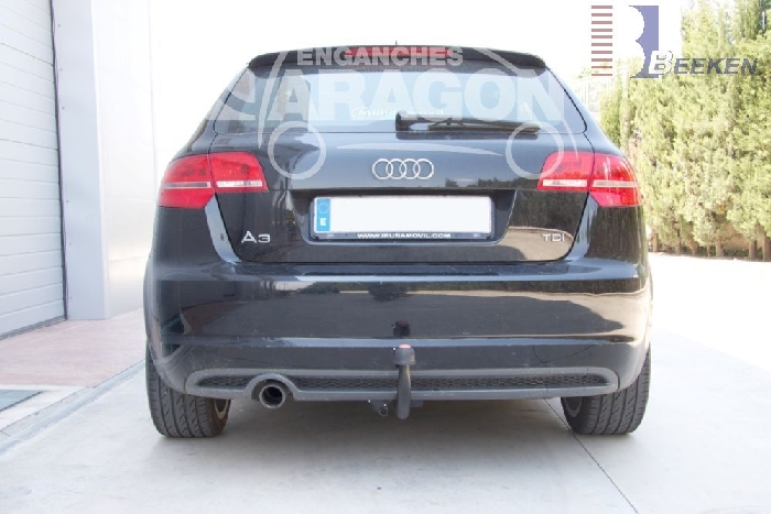 Anhängerkupplung für Audi-A3 5-Türer Sportback incl. Quattro, Baureihe 2008-2013 V-abnehmbar