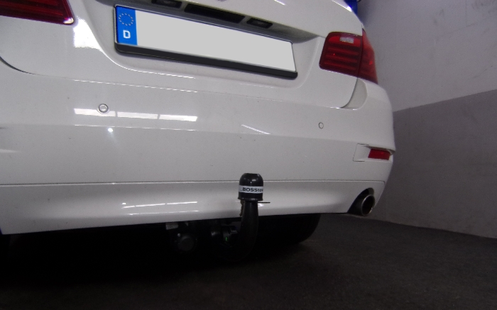 Anhängerkupplung für BMW-5er Limousine F10, Baureihe 2014- V-abnehmbar