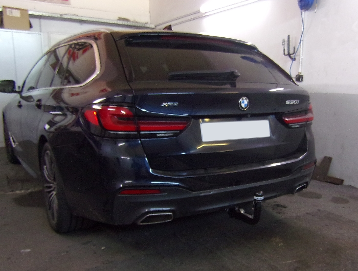 Anhängerkupplung für BMW-5er Touring G31, Baureihe 2017-2024 V-abnehmbar Anhängerkupplung für BMW-5er Touring G31, Baureihe 2017-2024 V-abnehmbar