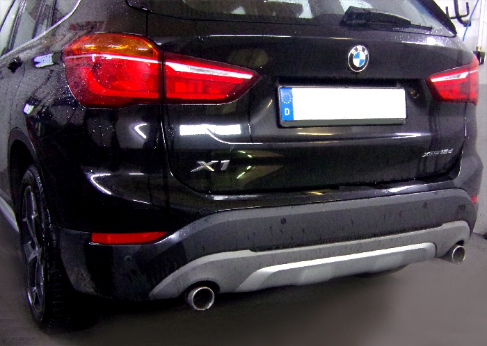 Anhängerkupplung für BMW-X1 F48 Geländekombi, Baureihe 2015- V-abnehmbar Anhängerkupplung für BMW-X1 F48 Geländekombi, Baureihe 2015- V-abnehmbar