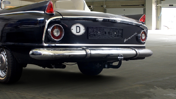 Anhängerkupplung für Borgward-P100 Limousine, Fzg. ohne Zusatztank, Baureihe 1959-1962 abnehmbar  Anhängerkupplung für Borgward-P100 Limousine, Fzg. ohne Zusatztank, Baureihe 1959-1962 abnehmbar