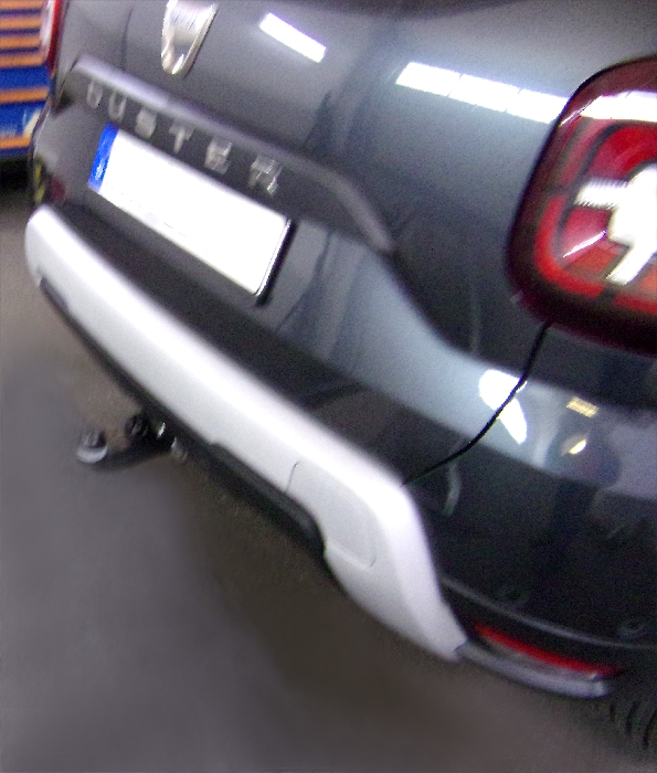 Anhängerkupplung für Dacia-Duster SUV, speziell Fzg. mit LPG Gas 2WD und 4WD, Baureihe 2018-2024 starr