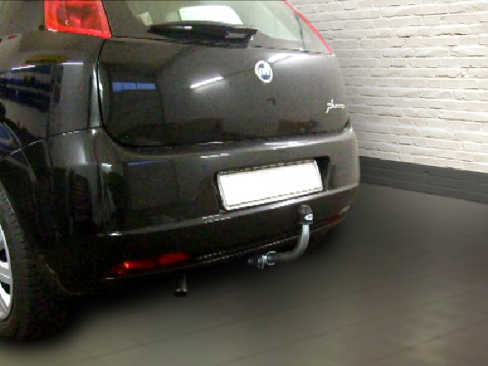 Anhängerkupplung für Fiat-Punto Grande Punto, Baureihe 2009-2013 abnehmbar  Anhängerkupplung für Fiat-Punto Grande Punto, Baureihe 2009-2013 abnehmbar