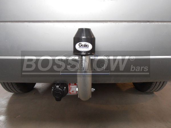 Anhängerkupplung für Ford-Focus Kombi, spez. mit Niveauregulierung, Baureihe 1998-2003 starr  Anhängerkupplung für Ford-Focus Kombi, spez. mit Niveauregulierung, Baureihe 1998-2003 starr