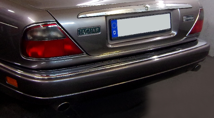 Anhängerkupplung für Jaguar-XJ XJ Serie X 300, Baureihe 1994-1998 abnehmbar  Anhängerkupplung für Jaguar-XJ XJ Serie X 300, Baureihe 1994-1998 abnehmbar