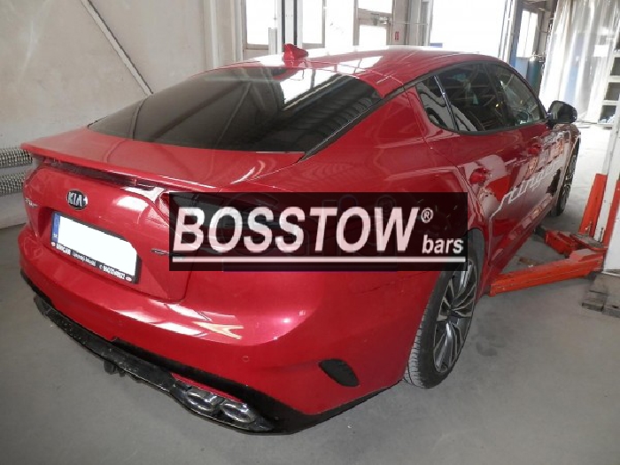 Anhängerkupplung für Kia-Stinger, Baureihe 2018- abnehmbar Anhängerkupplung für Kia-Stinger, Baureihe 2018- abnehmbar