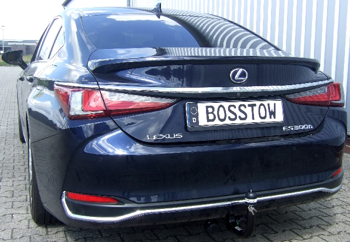 Anhängerkupplung für Lexus-ES 300h nur für Heckträgerbetrieb, Montage nur bei uns im Haus, Baureihe 2018- V-abnehmbar Anhängerkupplung für Lexus-ES 300h nur für Heckträgerbetrieb, Montage nur bei uns im Haus, Baureihe 2018- V-abnehmbar