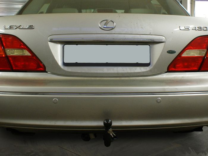 Anhängerkupplung für Lexus-LS 430, Baureihe 2000- V-abnehmbar  Anhängerkupplung für Lexus-LS 430, Baureihe 2000- V-abnehmbar