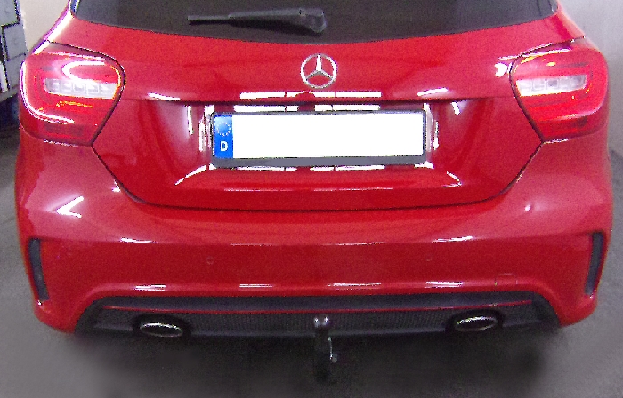 Anhängerkupplung für Mercedes-A-Klasse W176, spez. m. AMG Sport o. Styling Paket, Baureihe 2012-2015 V-abnehmbar