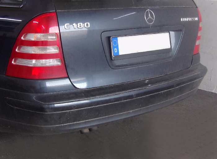 Anhängerkupplung für Mercedes-C-Klasse Kombi W203, Baureihe 2001-2005 starr  Anhängerkupplung für Mercedes-C-Klasse Kombi W203, Baureihe 2001-2005 starr
