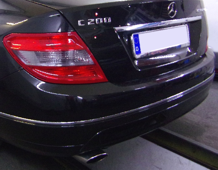 Anhängerkupplung für Mercedes-C-Klasse Lim. W204, Baureihe 2007-2011 V-abnehmbar  Anhängerkupplung für Mercedes-C-Klasse Lim. W204, Baureihe 2007-2011 V-abnehmbar