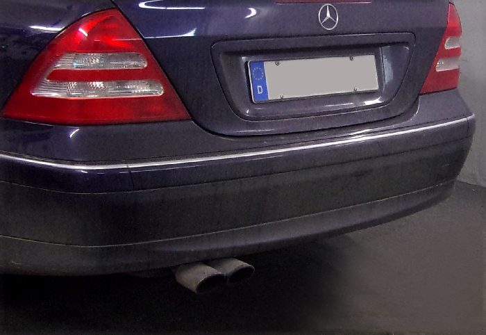 Anhängerkupplung für Mercedes-C-Klasse Lim. W203, Baureihe 2000-2005 starr  Anhängerkupplung für Mercedes-C-Klasse Lim. W203, Baureihe 2000-2005 starr