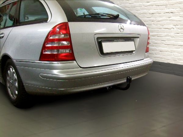 Anhängerkupplung für Mercedes-C-Klasse Kombi W203, Baureihe 2005-2007 starr  Anhängerkupplung für Mercedes-C-Klasse Kombi W203, Baureihe 2005-2007 starr