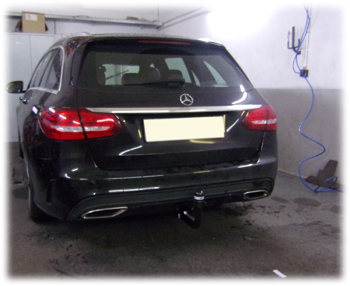 Anhängerkupplung für Mercedes-C-Klasse Kombi W205, spez. m. AMG Sport o. Styling Paket, Baureihe 2014-2018 V-abnehmbar  Anhängerkupplung für Mercedes-C-Klasse Kombi W205, spez. m. AMG Sport o. Styling Paket, Baureihe 2014-2018 V-abnehmbar
