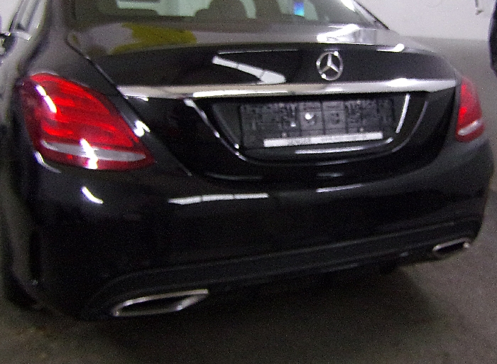 Anhängerkupplung für Mercedes-C-Klasse Lim. W205, spez. m. AMG Sport o. Styling Paket, Baureihe 2018-2020 V-abnehmbar  Anhängerkupplung für Mercedes-C-Klasse Lim. W205, spez. m. AMG Sport o. Styling Paket, Baureihe 2018-2020 V-abnehmbar