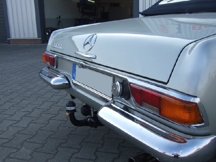 Anhängerkupplung für Mercedes-SL R113, 230/250/280 W113 Pagode Roadster & Coupé, Baureihe 1963-1971 abnehmbar Anhängerkupplung für Mercedes-SL R113, 230/250/280 W113 Pagode Roadster & Coupé, Baureihe 1963-1971 abnehmbar