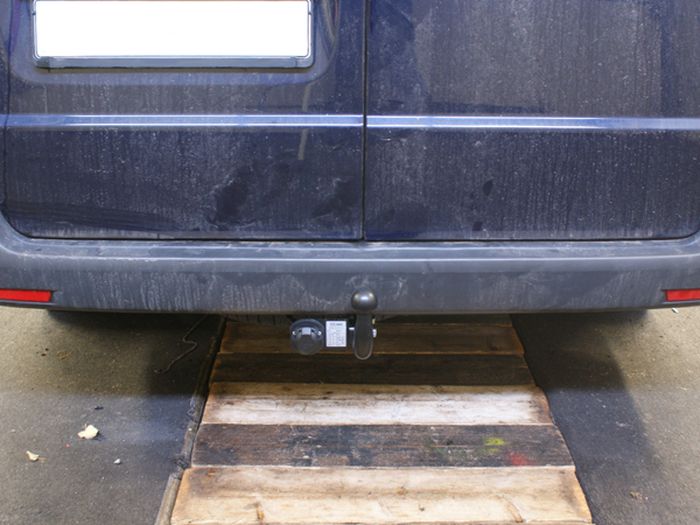 Anhängerkupplung für Mercedes-V-Klasse W447, ohne Elektrosatzvorbereitung, Baureihe 2014-2024 starr