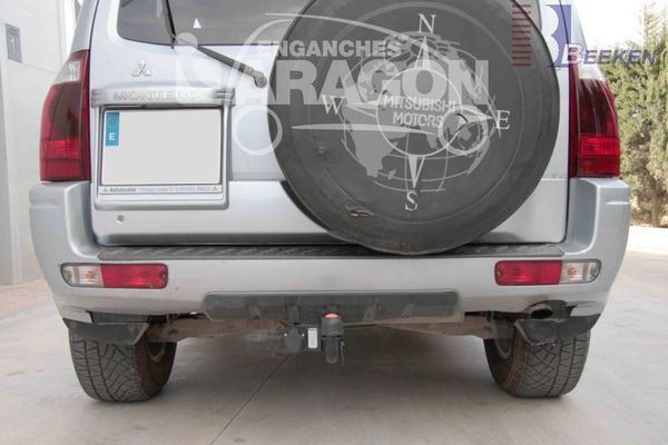 Anhängerkupplung für Mitsubishi-Pajero V60 (kurzer Radstand), Baureihe 2000-2002 starr  Anhängerkupplung für Mitsubishi-Pajero V60 (kurzer Radstand), Baureihe 2000-2002 starr