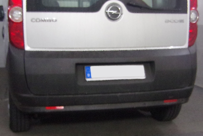 Anhängerkupplung für Opel-Combo D, incl. Tour, Baureihe 2012-2018 starr  Anhängerkupplung für Opel-Combo D, incl. Tour, Baureihe 2012-2018 starr