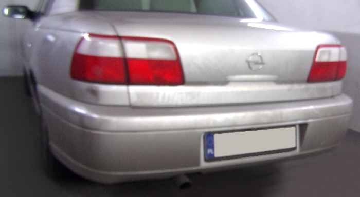 Anhängerkupplung für Opel-Omega B, Limousine, Baureihe 1999-2003 starr