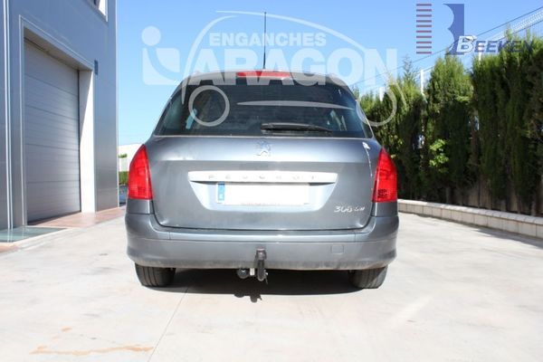 Anhängerkupplung für Peugeot-308 SW- Kombi, Baureihe 2008-2014 starr  Anhängerkupplung für Peugeot-308 SW- Kombi, Baureihe 2008-2014 starr