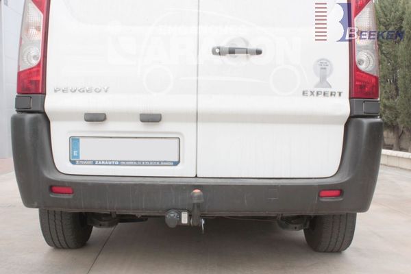 Anhängerkupplung für Peugeot-Expert Kasten/ Bus/ Kombi, Baureihe 2007-2016 starr  Anhängerkupplung für Peugeot-Expert Kasten/ Bus/ Kombi, Baureihe 2007-2016 starr