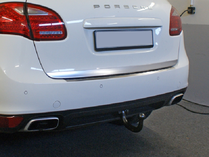 Anhängerkupplung für Porsche-Cayenne, Baureihe 2003-2010 V-abnehmbar  Anhängerkupplung für Porsche-Cayenne, Baureihe 2003-2010 V-abnehmbar