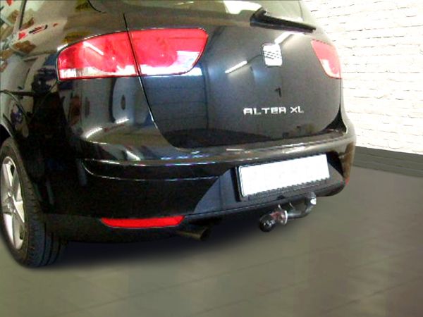 Anhängerkupplung für Seat-Altea XL, Baureihe 2006-2015 starr  Anhängerkupplung für Seat-Altea XL, Baureihe 2006-2015 starr