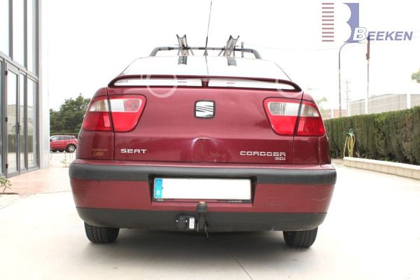 Anhängerkupplung für Seat-Cordoba SX, Coupé, Baureihe 1996-1999 starr  Anhängerkupplung für Seat-Cordoba SX, Coupé, Baureihe 1996-1999 starr