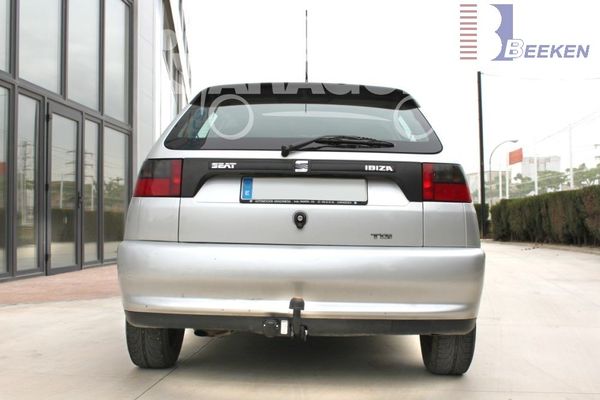 Anhängerkupplung für Seat-Ibiza Fließheck, nicht Cupra, GLX, GTI, Baureihe 1996-1999 starr  Anhängerkupplung für Seat-Ibiza Fließheck, nicht Cupra, GLX, GTI, Baureihe 1996-1999 starr