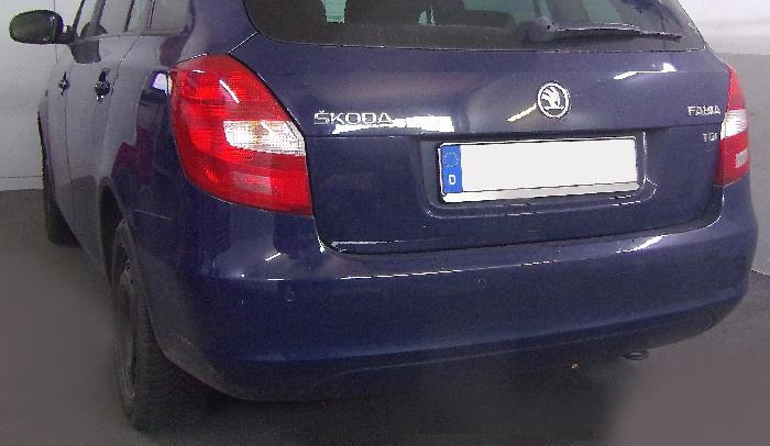 Anhängerkupplung für Skoda-Fabia Kombi, nicht RS, Baureihe 2010-2014 starr  Anhängerkupplung für Skoda-Fabia Kombi, nicht RS, Baureihe 2010-2014 starr