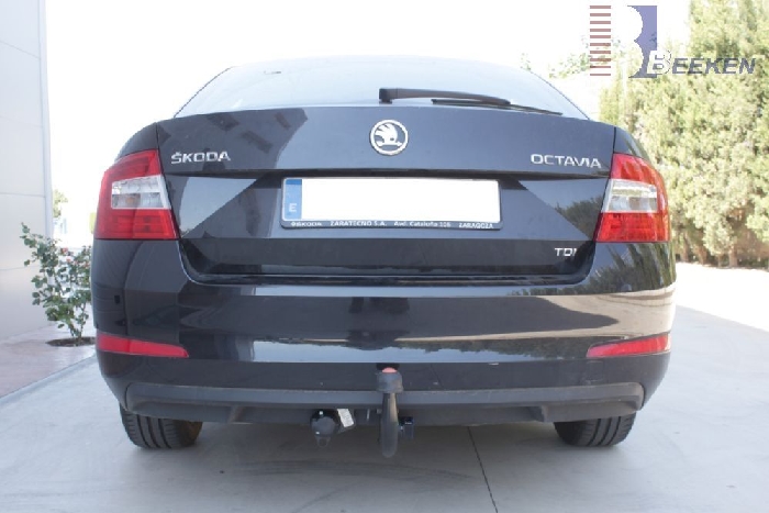 Anhängerkupplung für Skoda-Octavia 5E Limousine, Fließheck, 4x4, Baureihe 2013-2017 V-abnehmbar  Anhängerkupplung für Skoda-Octavia 5E Limousine, Fließheck, 4x4, Baureihe 2013-2017 V-abnehmbar