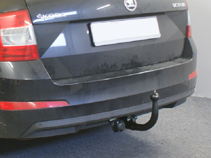 Anhängerkupplung für Skoda-Octavia 5E Kombi, 4x4, incl RS, Baureihe 2013-2016 V-abnehmbar  Anhängerkupplung für Skoda-Octavia 5E Kombi, 4x4, incl RS, Baureihe 2013-2016 V-abnehmbar