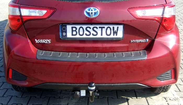Anhängerkupplung für Toyota-Yaris Fließheck, speziell Hybrid, nur für Heckträgerbetrieb, Baureihe 2014-2020 V-abnehmbar  Anhängerkupplung für Toyota-Yaris Fließheck, speziell Hybrid, nur für Heckträgerbetrieb, Baureihe 2014-2020 V-abnehmbar