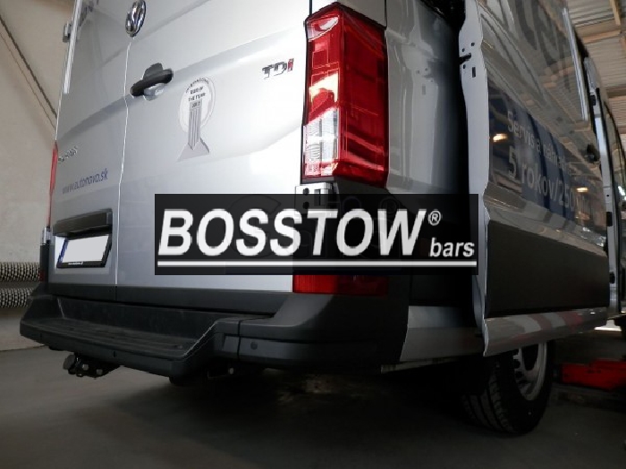 Anhängerkupplung für VW-Crafter II 30-35, Kasten, Radstd. 3640mm, 4490mm, Fzg. mit Trittbrettst., o. Vorbereitung, Baureihe 2024- abnehmbar