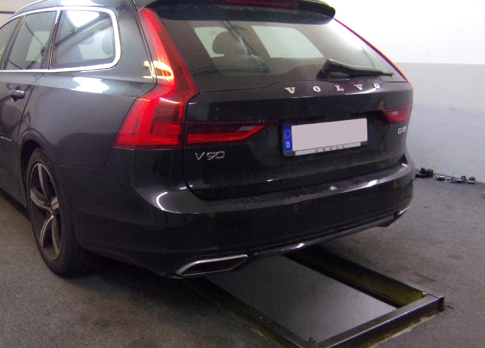Anhängerkupplung für Volvo-V90 Kombi spez. R-Design, Baureihe 2016-2021 V-abnehmbar  Anhängerkupplung für Volvo-V90 Kombi spez. R-Design, Baureihe 2016-2021 V-abnehmbar