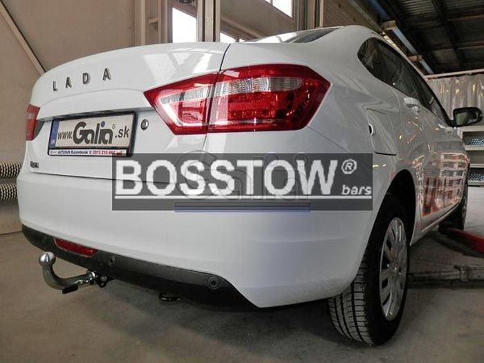 Anhängerkupplung für Lada-Vesta SW Kombi, Baureihe 2015-2018 abnehmbar  Anhängerkupplung für Lada-Vesta SW Kombi, Baureihe 2015-2018 abnehmbar