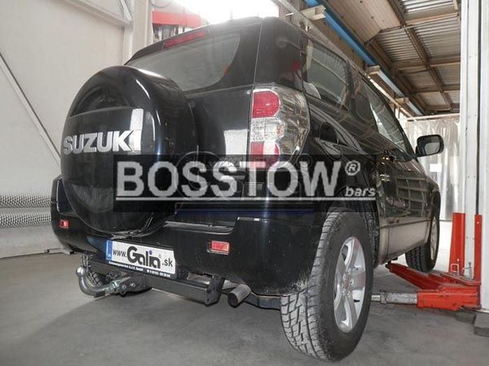 Anhängerkupplung für Suzuki-Grand Vitara 3trg. , Baureihe 2005-2010 abnehmbar  Anhängerkupplung für Suzuki-Grand Vitara 3trg. , Baureihe 2005-2010 abnehmbar