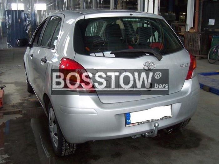 Anhängerkupplung für Toyota-Yaris Fließheck, Baureihe 2005-2009 abnehmbar  Anhängerkupplung für Toyota-Yaris Fließheck, Baureihe 2005-2009 abnehmbar