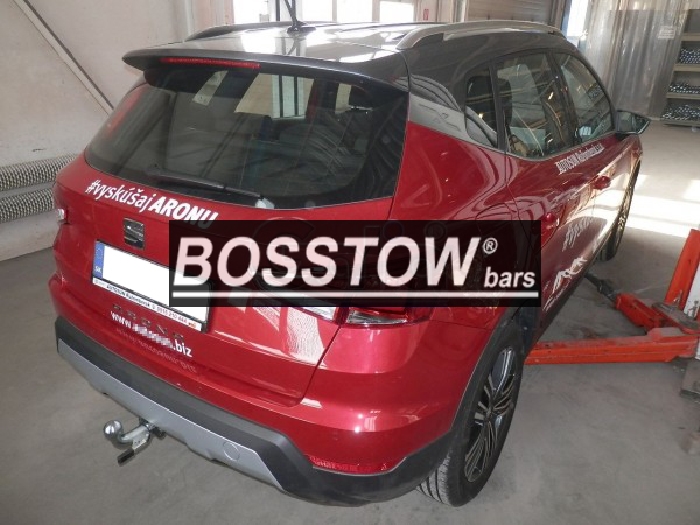 Anhängerkupplung für Seat-Arona auch FR, XCELLENCE, Beats, Style, Reference, Baureihe 2021-2023 abnehmbar