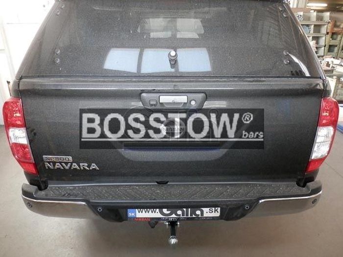 Anhängerkupplung für Nissan-Navara D40 mit Trittstoßstange, Baureihe 2005-2010 starr