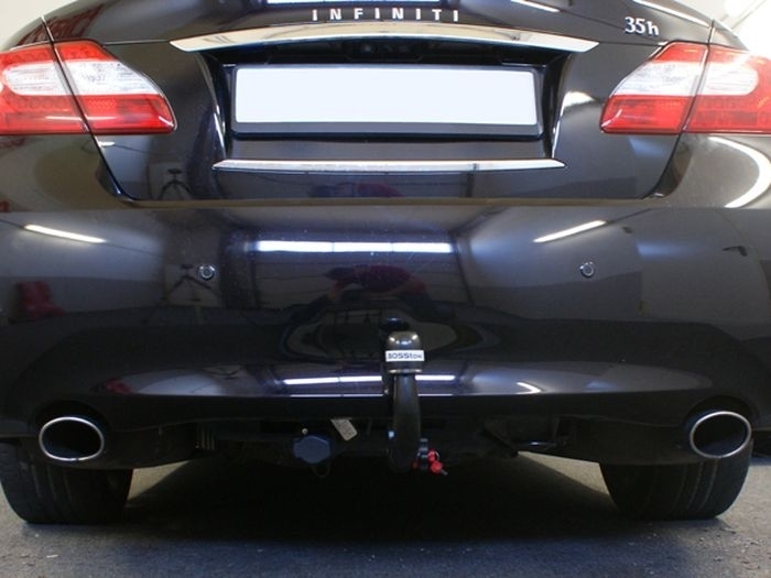 Anhängerkupplung für Infiniti-M Serie Y51 Y51, Baureihe 2010- V-abnehmbar  Anhängerkupplung für Infiniti-M Serie Y51 Y51, Baureihe 2010- V-abnehmbar