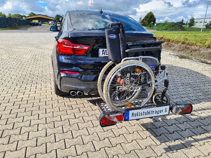AA-AKTION: ALUTRANS Heckträger m. Aluminiumwanne 800x400mm f. Rollstuhl faltbar AHK Heckträger für Rollstuhl