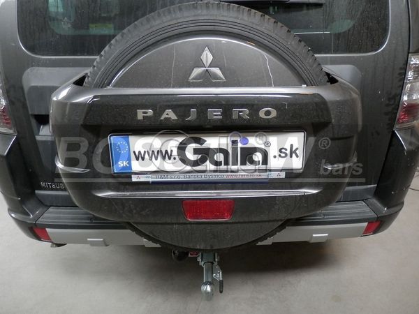 Anhängerkupplung für Mitsubishi-Pajero V60 (kurzer Radstand), Baureihe 2000-2002 abnehmbar  Anhängerkupplung für Mitsubishi-Pajero V60 (kurzer Radstand), Baureihe 2000-2002 abnehmbar