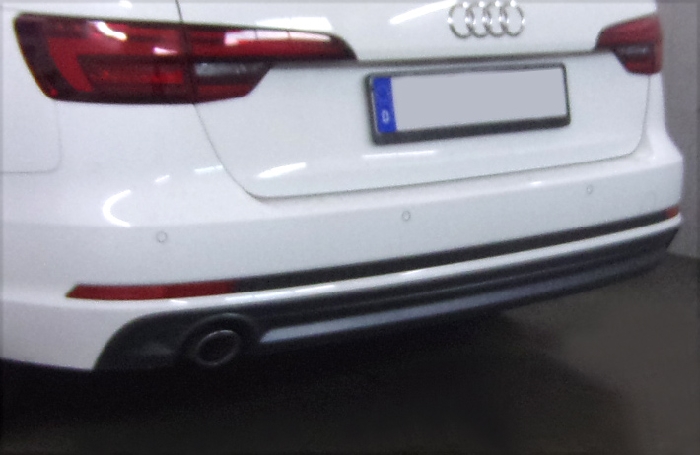 Anhängerkupplung für Audi-A4 Avant - 2015- nicht Quattro, nicht RS4 und S4, speziell S-Line Ausf.:  vertikal