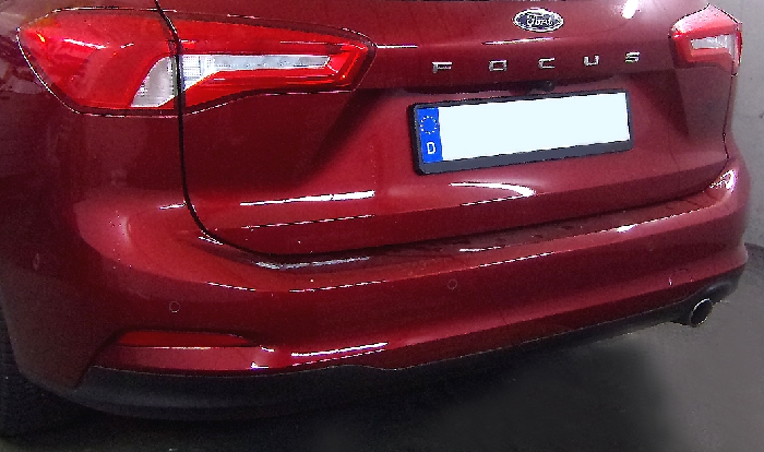 Anhängerkupplung für Ford-Focus - 2018- Kombi, nicht RS, ohne Elektrosatzvorbereitung Ausf.:  vertikal
